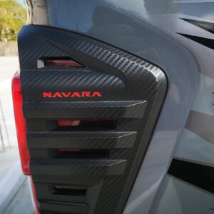 Navara-fender proteector-decal Navara Tail Light Garnish Decal